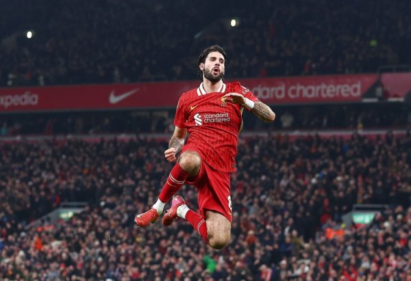 牙东谈主：索博是最佳中场之一，但在职何位置他皆能有宇宙级发扬