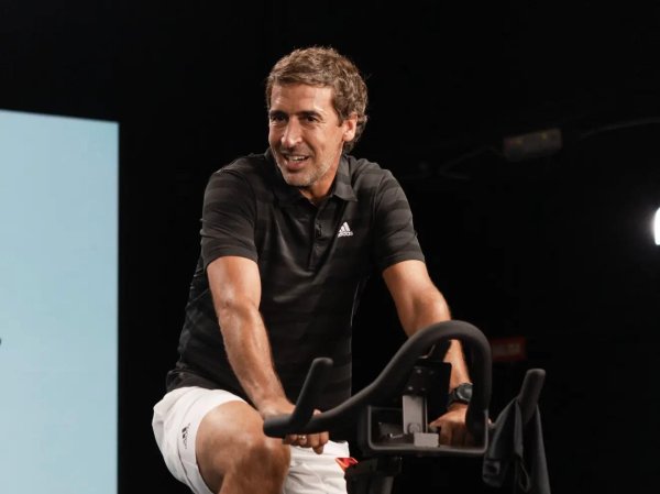 劳尔：信托我方改日能重返皇马，年青球员出门享乐应主持好度