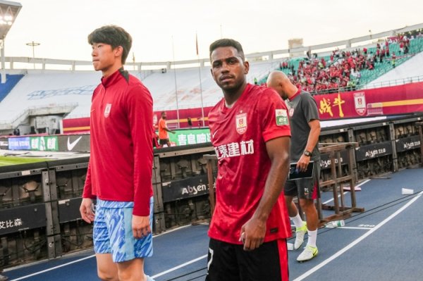 保级要道战迎战海牛，亚泰外助卡米洛将持续缺席