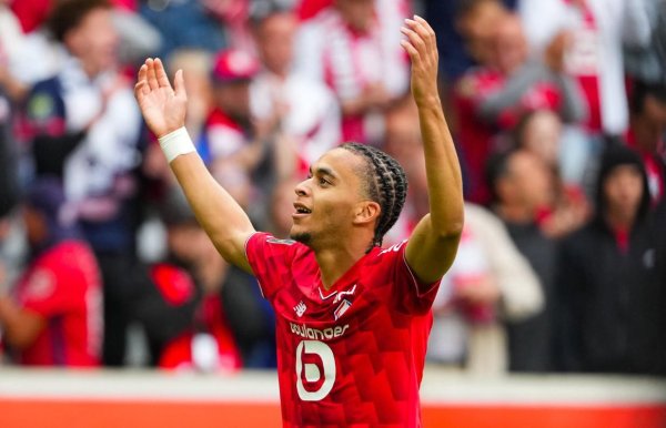 首球即杀神，姆巴佩弟弟打入奇迹生存处子球匡助里尔完成绝杀