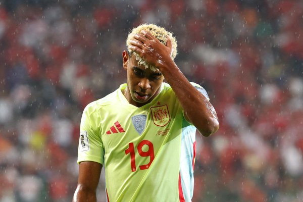 前国门批亚马尔受伤拍告白：18岁还有许多要学 要均衡休息和收货