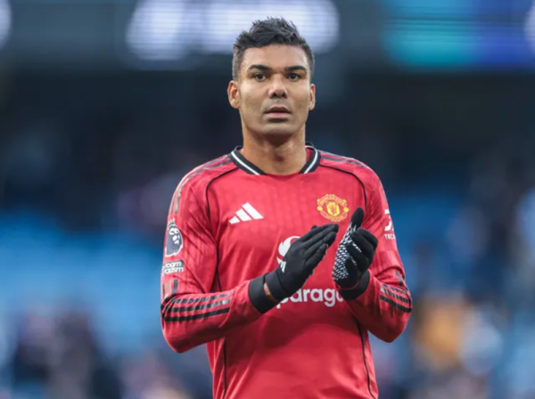 巴媒：曼联不会实行卡塞米罗左券中的续约选项