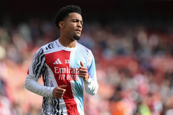 邮报：阿森纳1月磋议外租恩瓦内里，愿听取对马丁内利等东谈主的报价